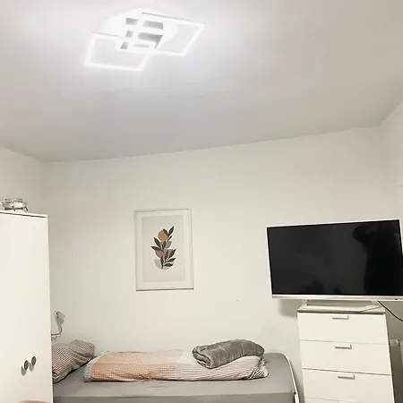 Ein Zimmer Fuer Zwei Personen Monteure Geeignet Linsengericht