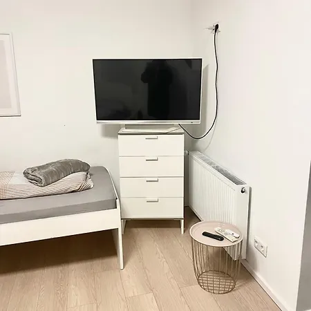 Ein Zimmer Fuer Zwei Personen Monteure Geeignet Linsengericht