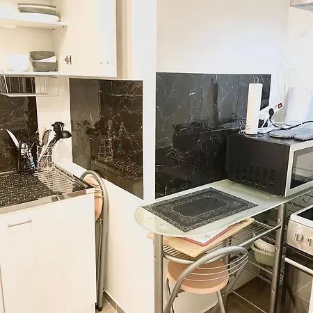 Ein Zimmer Fuer Zwei Personen Monteure Geeignet Lejlighed *