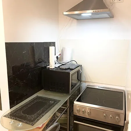 Ein Zimmer Fuer Zwei Personen Monteure Geeignet Lejlighed